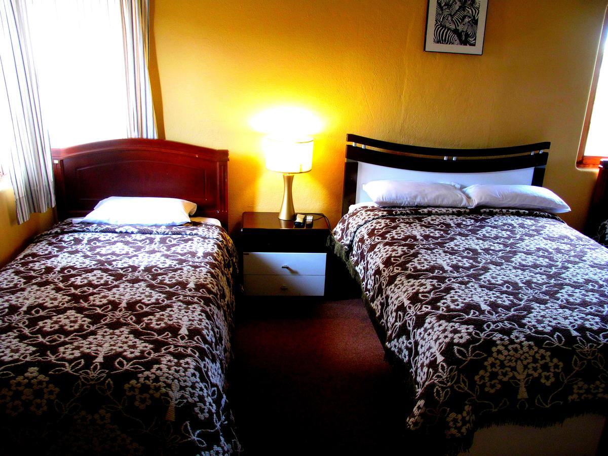 Aqua Hostal Mabel Cuenca Extérieur photo