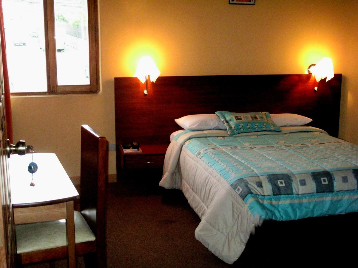Aqua Hostal Mabel Cuenca Extérieur photo